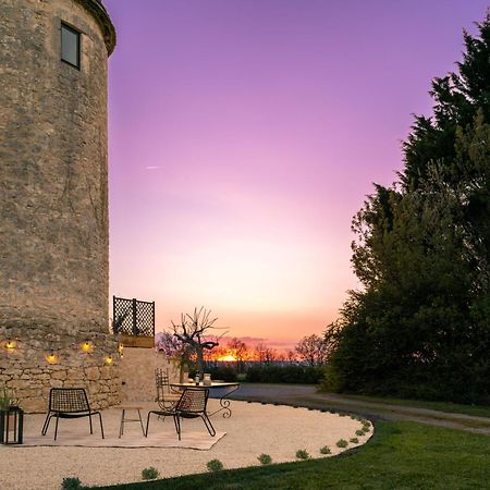 Enchanting Windmill Retreat Loubes-Bernac Exterior photo